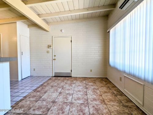 736 Adams St, Tucson AZ  85719-4005 exterior