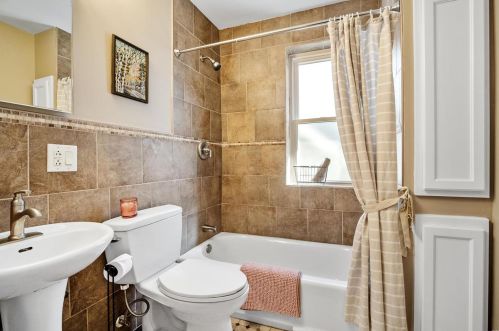 3917 Randall St, Saint Louis MO 63116-3462 exterior