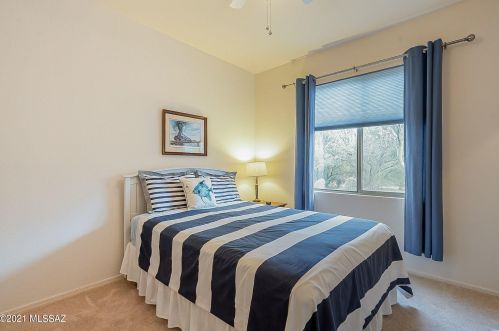 2621 Peter Seward Dr, Tucson AZ 85745-9611 exterior