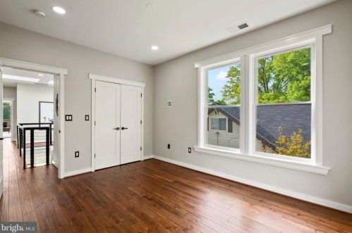 2216 30th St, Washington DC  20020-3369 exterior