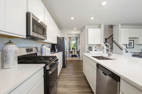 7804 Morgana Dr, Joliet IL 60431-8042 exterior