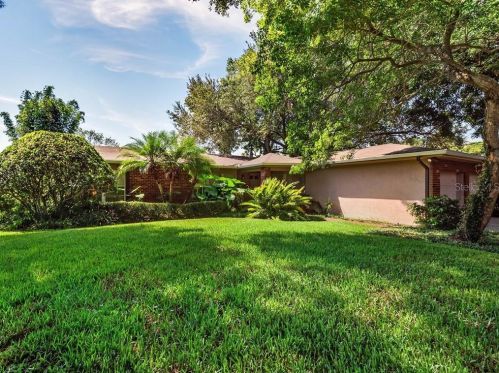 4038 Shorecrest Dr, Orlando FL 32817-1255 exterior