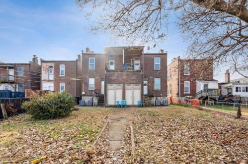 4975 Arsenal St, Saint Louis MO 63139-1401 exterior