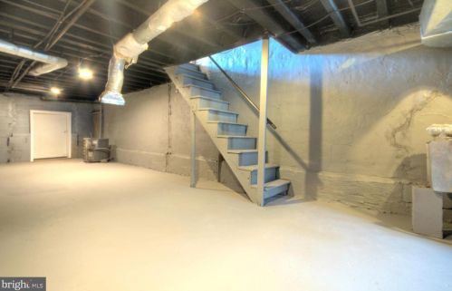 908 19 St, Camden NJ 08105-3607 exterior