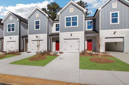 6184 Redan Overlook, Lithonia, GA 30058-7111