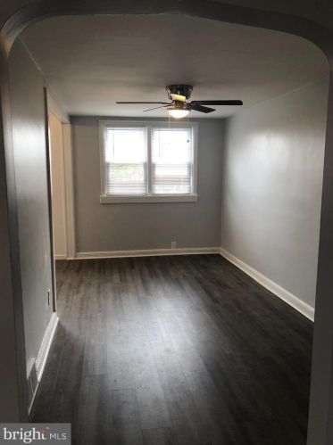 213 21 St, Chester PA 19013-0055 exterior