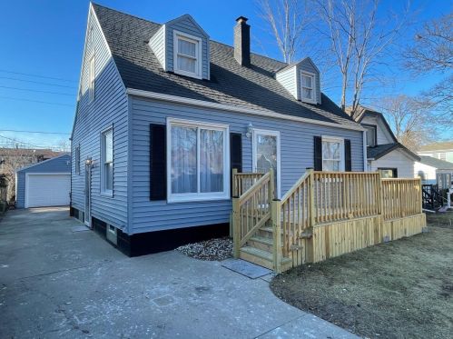 5931 42nd St, Milwaukee WI  53209-3938 exterior