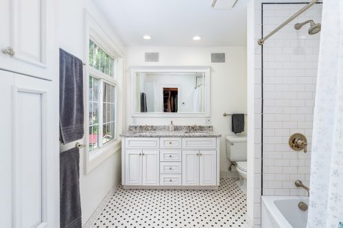 3631 Cres Vw Ave, Duluth MN 55804-1710 exterior