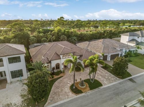 2939 Coco Lk Dr, Naples FL 34105-4515 exterior