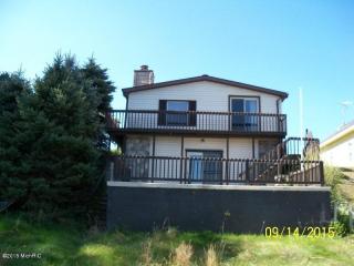 737 Beechwood Dr, Delton, MI 49046-9516