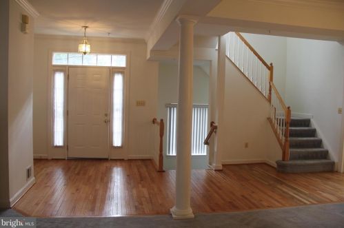 2100 Elm Tree Ln, Silver Spring, MD 20906-6312