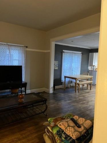 928 Pleasant St, Belding MI 48809-2252 exterior