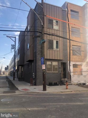 1109 24th St, Philadelphia PA 19146-2449 exterior