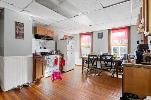 68 Wilson St, New Britain CT 06051-2020 exterior