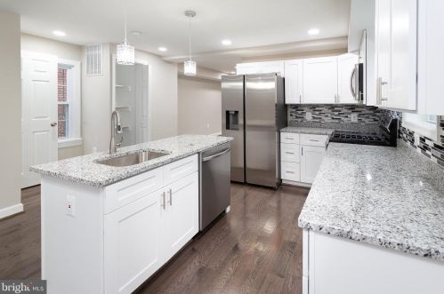 5220 Dix St, Washington DC  20019-6646 exterior