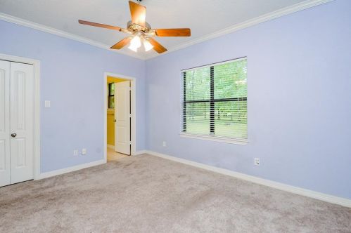 8827 Catamaran Way, Montgomery TX 77316-6881 exterior