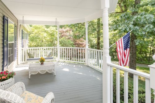 12 Peter Dr, Hackettstown, NJ 07840-4659