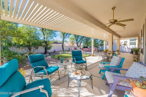 9736 Rock Ridge Ct, Tucson, AZ 85749-7907