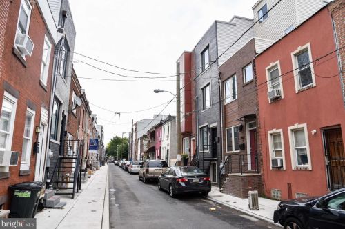 2342 Gerritt St, Philadelphia PA  19146-4107 exterior