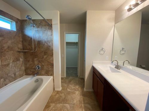 5640 Emma Thompson Way, Austin TX 78747-1707 exterior