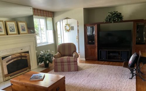 114 Oak Hill Rd, Pittsburgh PA  15238-3016 exterior