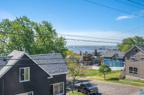 718 1 Ave, Duluth MN 55806-2539 exterior