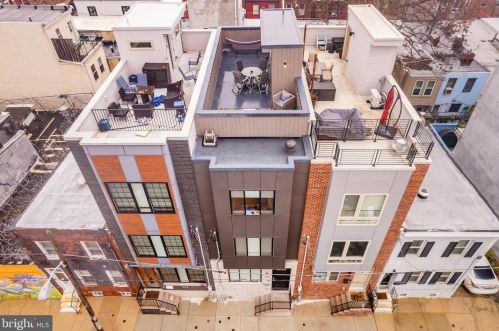 1311 Bouvier St, Philadelphia PA  19146-4702 exterior