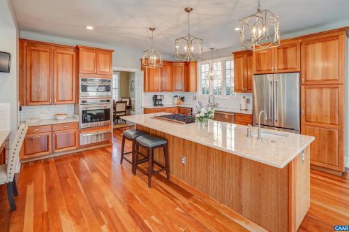 3149 Dane Ct, Keswick VA 22947-9106 exterior