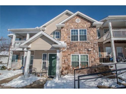 14720 Lenox Dr, Cleveland, OH 44136-8938