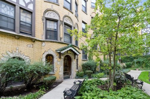 4213 Kedvale Ave, Chicago, IL 60641-2221