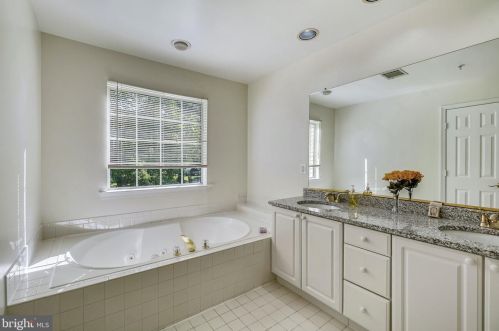 14117 Red Eagle Ln, Silver Spring MD  20906-6322 exterior