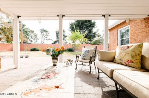 2335 Fairmount Ave, Phoenix AZ 85016-6718 exterior