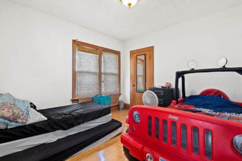 2161 95, Milwaukee WI exterior