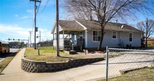 3964 Don Tyson Pkwy, Springdale AR  72762-6757 exterior