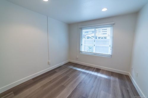 910 Piikoi St, Honolulu HI exterior