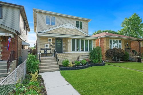 5606 Parkside Ave, Chicago, IL 60646-6421