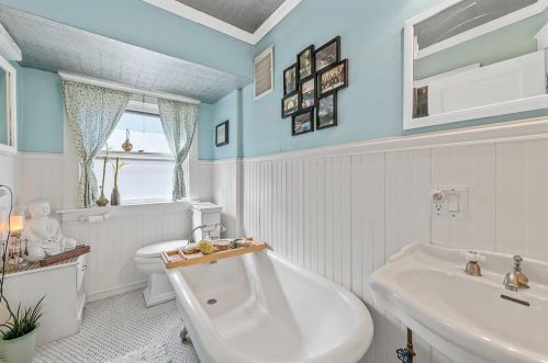 1032 Yale Ave, Saint Louis MO 63117-1823 exterior