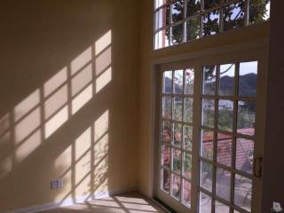 2418 Swanfield Ct, Thousand Oaks CA  91361-5089 exterior