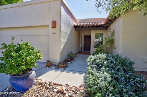 6532 Shadow Bluff Dr, Tucson, AZ 85704-6952
