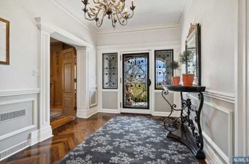 264 Upper Mtn Ave, Montclair NJ 07043-1417 exterior