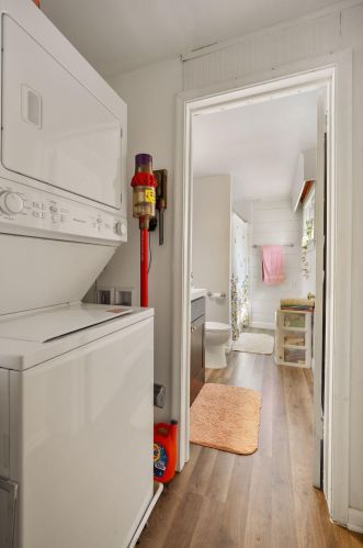 919 6 St, Saint Paul MN 55106-4503 exterior