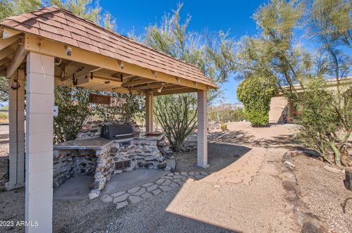 43630 20th St, Phoenix AZ 85006-2004 exterior