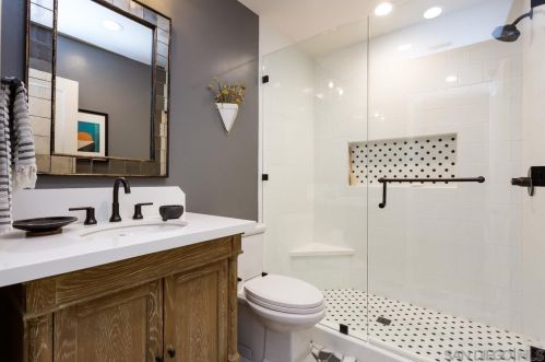 4880 Alder Dr, San Diego CA 92116-2304 exterior