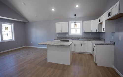 14 Fairmount Ave, Providence RI  02908-5214 exterior