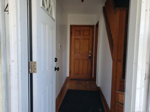 124 Red Mtn Ave, Torrington CT 06790-3212 exterior