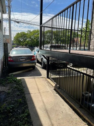 7322 Claremont Ave, Chicago IL  60636-3628 exterior