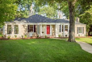 217 Avondale Dr, Greensboro, NC 27403-1045