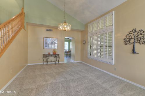 16202 35th Way, Phoenix AZ  85032-3127 exterior