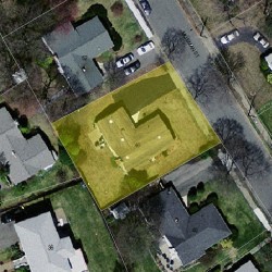 46 Mosman St, Newton MA  02465-1303 aerial view