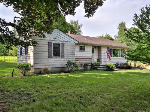 490 Bullville Rd, Montgomery, NY 12549-1870